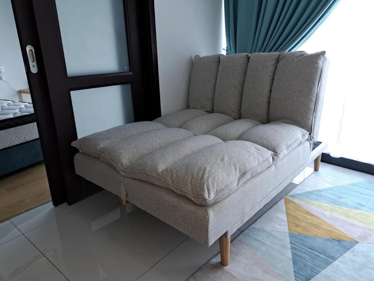 Cozy Home Country Garden At Dangabay Of Jb, Free Wifi And Streaming ยะโฮร์บาห์รู ภายนอก รูปภาพ